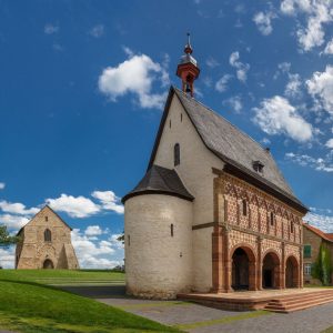 Renaissance eines fast aufgegebenen Ortes: Kloster Lorsch begeht UNESCO Welterbe-Jubiläum mit 30 ½ Jahren